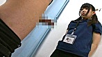 試着室で脱ぐのは合法的なのでズボンの裾上げ依頼中にチンチン露出 チラ見する女性店員の視線に秒でいきり勃ったチ〇ポ 女性店員は「仕事中なのでダメです･･･」と言いつつ勃起チ○ポに目がテン！！ サンプル画像15