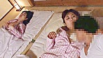 幼なじみの母親と筆下しを見た娘にせがまれもう一回SEX 夜這い母娘連続中出し サンプル画像21