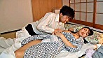 空き部屋が一つで相部屋に仕方なく泊まる事になった 女上司と部下 チェックアウト寸前まで中出しSEXした社内不倫