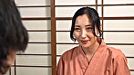 SNSでバズった温泉宿の看板娘は巨乳美人姉妹！！ 2 画像1