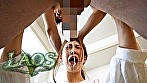 シーン5：デカチンくそ野郎の餌食になった美少女達はイラマチオでゲロまみれ！