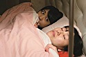 嫁が近くに居るのに笑みを浮かべながら勃起をさせて痴女ってくる年上好きな少女 2 サンプル画像12