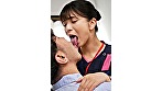 患者さんにがっつき接吻で元気にしてあげていた看護師 乳首もオチンポもいっぱいベロちゅうで勃起させて精液ごっくん ゆらさん 24歳 - Image 9
