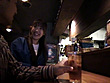 酔った勢いで店員を口説いたらヤレちゃいました - Image 1