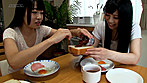 発情レズ接吻 ゆいとみゆの同棲生活 サンプル画像3