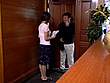 奥様欲情日記 PREMIUM SELECTION 4時間 爆乳 巨乳 美乳妻12人 昼下がりの人妻には誘惑がいっぱい - Image 15