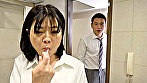 女上司と出張したらホテルの手違いで相部屋になり、絶倫部下は一晩中･･･ 「会社に若い子いっぱいいるじゃない、からかわないで･･･」 画像3