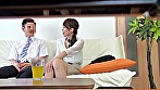 「もっと若い娘じゃなくていいの？」女を忘れたおばさんでも無警戒に訪れた年の離れたイケメン同僚の自宅で発情されたらうれしくてまるで恋する女学生のように顔を赤らめヤラせてくれた。 五十路ver. サンプル画像1