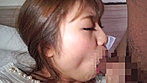ど素人ナンパ オナニー見せてと頼みこみグチュグチュやってる最中に目の前で勃起チ◯ポを見せつけたらどんな反応を示すか！？ 2 サンプル画像6