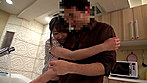 「キスだけで･･･濡れちゃうんだもん･･･」おじさん食堂02 キスだけでパンティがビショビショになっちゃう位に感じやすい奥さんの手料理とセックスが二つの意味でオイシイ。 サンプル画像11