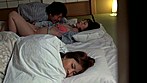 娘の前で女に戻っちゃうイケナイ母親12連発！！ 4時間 サンプル画像9