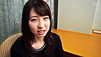 逸材！！ ド素人の人妻は、従順発情ペット。 りお るい まな サンプル画像1