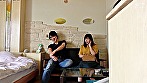 人妻リアル不倫 流出ラブホ盗撮 密会で微笑する性奴隷な人妻たちの衝撃痴態映像 サンプル画像1