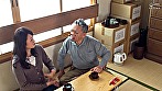 山村集落のおばさんを喰いまくる絶倫自治会長の猥褻隠し撮り映像