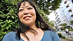 【ド爆乳！！Hcup】豊満オッパイが最高な人妻の理解を超えたエロさ 団地妻 由紀なつ碧 - Image 1