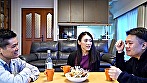 コタツ特化アングルNTR人妻！ コタツの中！旦那が居るのにマ〇コを弄りまくりビチャビチャに興奮させて愛液糸引き！寝取られSEX 不倫妻ゆいこさん／なほさん編 - Image 1