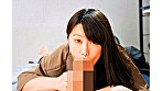 「お義母さん、もう我慢できない･･･」息子のチン〇ンをアソコで丸飲みする美人義母10人4時間 - Image 3