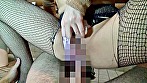 「個室だから大丈夫」公衆トイレで逆ナンしてきた甘トロ痴女に声ガマンさせられながら乳首を●されちゃった僕。 大槻ひびき サンプル画像13