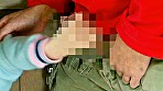 ヘンリー塚本 おじさん私を食べて！ 若い娘を食いたがる中年男ども！ サンプル画像16