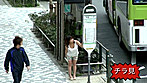 胸元のガッツリ開いた無防備な前かがみ爆乳を思わずチラ見、そして妄想 ～続きは本編で～ サンプル画像1