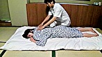 オイルマッサージに来た人妻を感じさせて逆に求められてハメちゃいました。 サンプル画像1