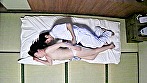 オイルマッサージに来た人妻を感じさせて逆に求められてハメちゃいました。 サンプル画像5