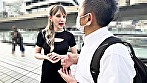 逆ナンパ金髪美女が貴男の乳首を狙う - Image 1