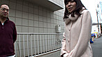 夫に内緒で他人棒SEX「実は主人の精液も飲んだことないんです」30歳すぎて初めての精飲 潮吹き妻まなみさん31歳 サンプル画像21