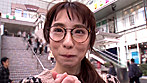 人妻ちゃんの精飲 知らない男の精子15発 元読者モデル／アパレル店員 ちえさん27歳 サンプル画像1