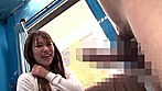 夫に内緒で初めてのセンズリ鑑賞「本当に外から見えないんですよね？」マジックミラー号の中で興奮が倍増してパンツを濡らす素人妻たち サンプル画像20