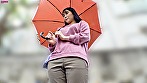 生活に困り自宅でメンズエステを始めた近所のシングルマザーと中出しSEX ここさん（25歳） - Image 1