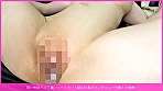 シーン13：買い物帰りの笑顔ショートカット隠れ巨乳がインタビューで即エロ覚醒 欲求1ヶ月溜まりすぎて大爆発 洋服の上から触っただけで感じまくり、隠れ巨乳を捲って乳首責め！ 電マ乳首舐め＆ジュボフェラ、立ちバックガン突き→騎乗位グラインドで無許可中出し2発