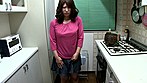 センタービレッジ監修 ちょっとそこの素人おばさんカメラの前でオシッコ見せてくれませんか？ サンプル画像21