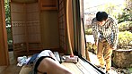 ノーパンでうたたねしていた隣のおばさん 小柳亜希 五十歳 サンプル画像6