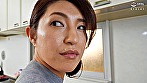 息子の友達に見られてしまった美人母の恥ずかしいダサ下着 大石紗季 四十三歳 - Image 2