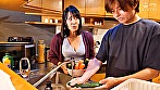 初めて彼女が出来たのに･･･彼女のお母さんに童貞を奪われた 山本かをり