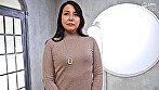 初撮り五十路妻ドキュメント 浪川ゆかり 五十歳 - Image 1