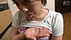 友達のお母さんに搾汁してもらった口内発射フェラ 30人4時間 画像10
