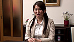 「射精しても萎えない熱くて硬い少年チ○ポを見たおばさん家庭教師はヤらずには帰れない」VOL.1 サンプル画像1