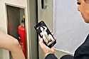 最終電車で痴女とまさかの2人きり！向かいの座席でパンチラしてくるホロ酔い美脚女の誘惑で勃起したらヤられた VOL.5 - Image 4