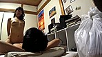 本番NGの熟女デリヘル嬢に媚薬を塗った極太チ●ポを素股させてみました 9 サンプル画像9
