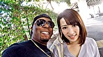 日本在住の黒人男性による素人妻口説き連れ込みメガち○ぽSEX！顔より大きい世界一強暴な黒デカち○ぽを生でねじ込まれ溜まっていた性欲が爆発した日本人妻が初めてののけぞり連続絶頂！合計52回 旦那の短小ち○ぽでは届かないま○この奥までガン突きされたご無沙汰妻は何･･･ サンプル画像1