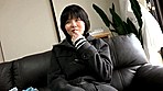 純粋な田舎娘すぎる東北あまっこ！人生初中出しで「ヤバイ、ヤバイ！」と男優にしがみ付き半ベソかきながら大絶叫でイクッ！ りか18歳 サンプル画像1
