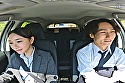 シーン5：地方に配属になった僕は、いつも、先輩と車出勤をしています。 三葉ちはる