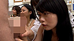 真木今日子の究極手コキ！！ サンプル画像14