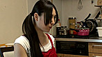 平凡な日常に退屈し、ゴミ出し時に晒した美尻に、強力媚薬を塗り込まれイキまくる欲求不満妻 サンプル画像1