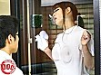 Tシャツが濡れてしまう程、ガラスに押し付けられたスケスケ巨乳を見た僕は･･･ サンプル画像1
