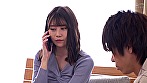 「お願い！今日だけ彼氏のフリして！」 執拗に復縁を迫る元彼に頭を抱える女友達のために新しい彼氏役を引き受けたはいいが、疑い深い元彼の追及はエスカレート！！ 目の前でキスをさせられ、おっぱいを揉まされ･･･挙句にセックスをさせられる羽目に！？ 画像1