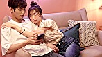 好きな男に「会社の後輩」兼「セフレ」としか扱われないのに、今日もカラダを許す女:さとみ（23）【女がハマる甘い沼】 - Image 1