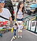 シーン2：【3Pで潮吹き連打】脚長モデル体型のファッショニスタ降臨！店内でXLサイズのチコにむしゃぶりつく大胆スケベ！ 「ぶち込んで･･･」マコに挿入されながらフェラし続ける！筋肉男二人との汗だく3Pセックス！！【ジーニスト女子】【さく】